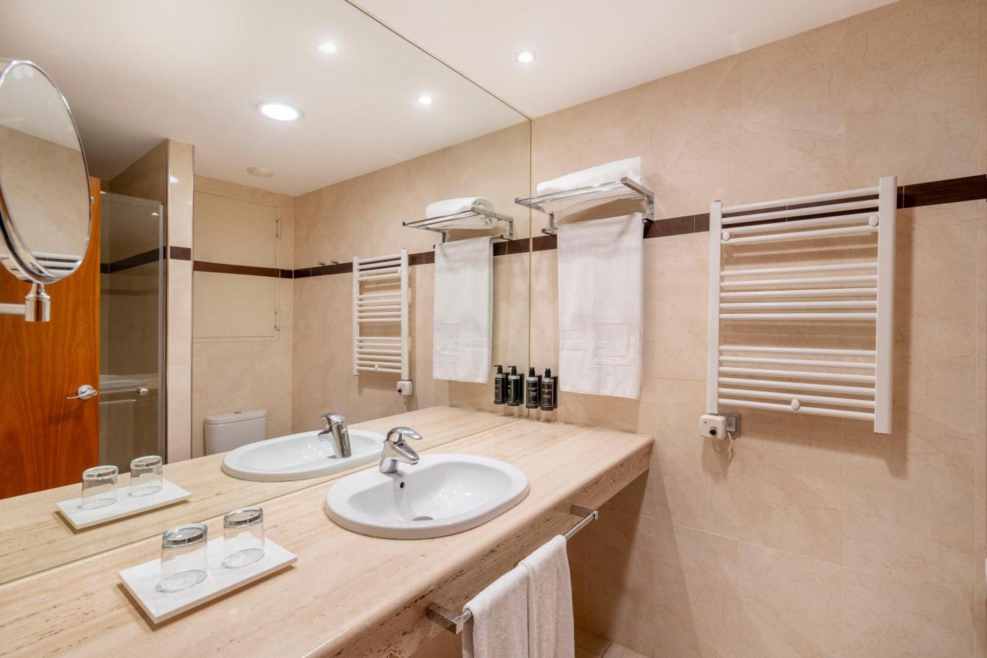 Eurostars Centrum 4*